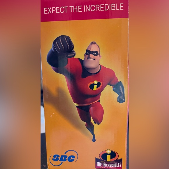 The Incredibles Collector's Phone ~ NIB - Picture 6 of 7